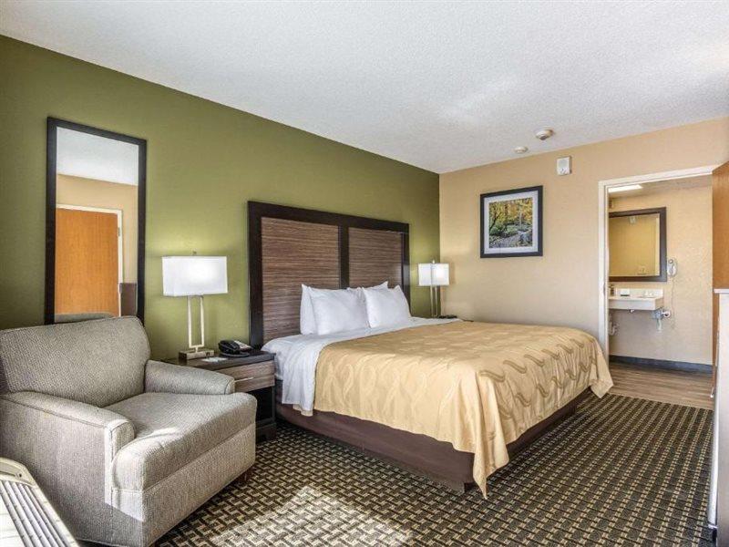 Quality Inn Perry - National Fairgrounds Area Kültér fotó